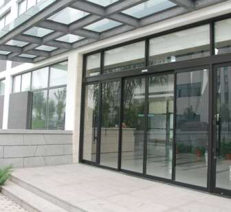 自动门的安装结构说明