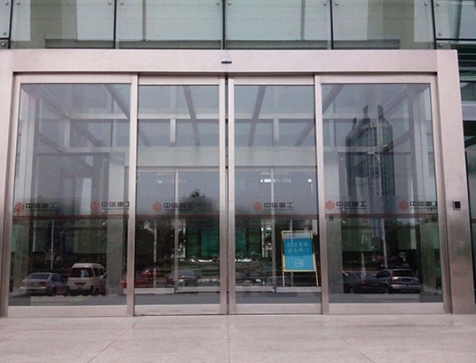 如何安全的使用自动门产品