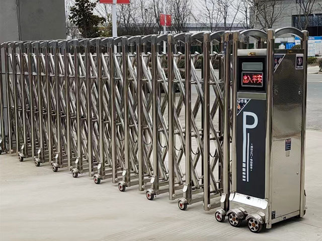 不锈钢伸缩门的防锈与保养方法